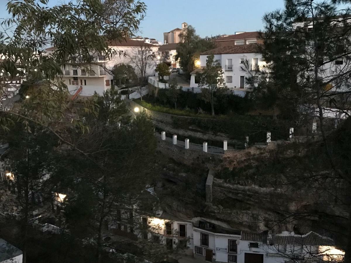 Setenil Setenil De Las Bodegas